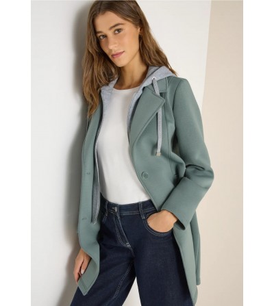 Abrigo con sudadera