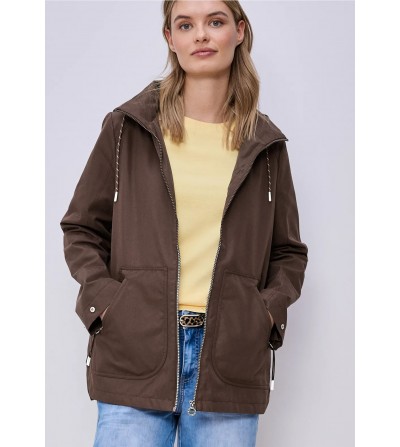 Parka con capucha