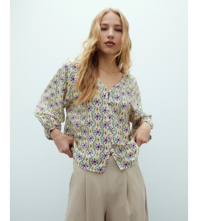 Camisa de mujer estampada...