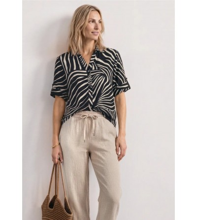 Blusa de manga corta con...