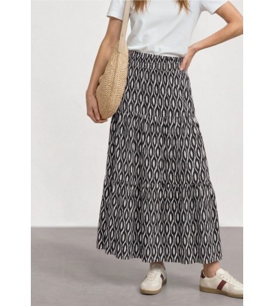 Falda estampada con volantes